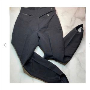 Obermeyer Vintage Wool Blend Stirrup Ski Pants in Black